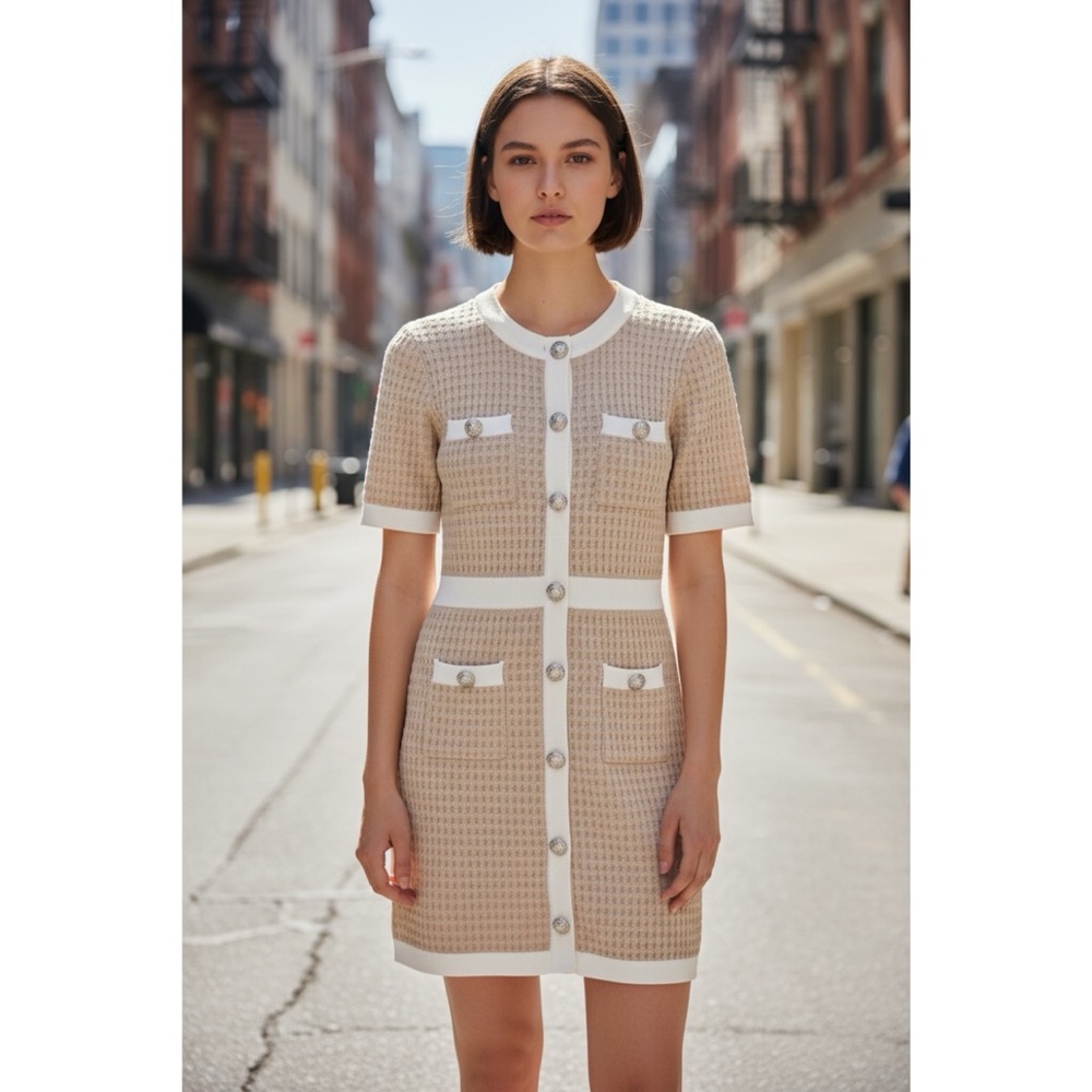 SHEIN Cream & White Stretchy Mini Dress w Pockets & Gold Tone Buttons - WS